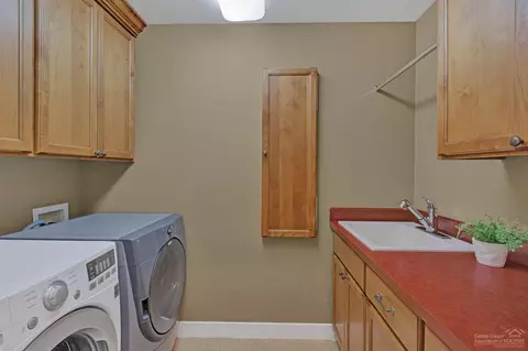 61438 Linton Loop, Bend, OR 97702 photo 22