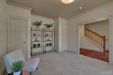 61438 Linton Loop, Bend, OR 97702 photo 4