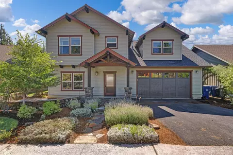 61438 Linton Loop, Bend, OR 97702 photo 1