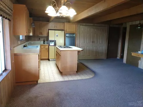63856 Scenic Dr, Bend, OR 97703 photo 12