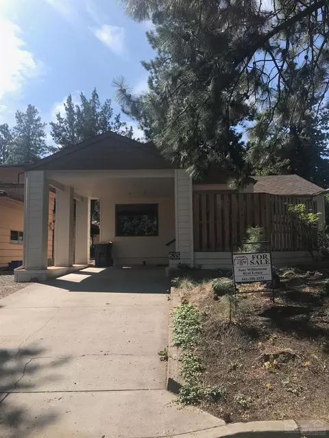 635 NE Irving Ave, Bend, OR 97701 photo 1