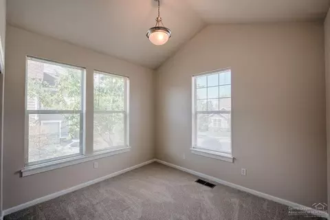 20701 Wandalea Dr, Bend, OR 97701 photo 12