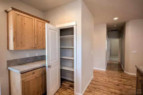 20701 Wandalea Dr, Bend, OR 97701 photo 8