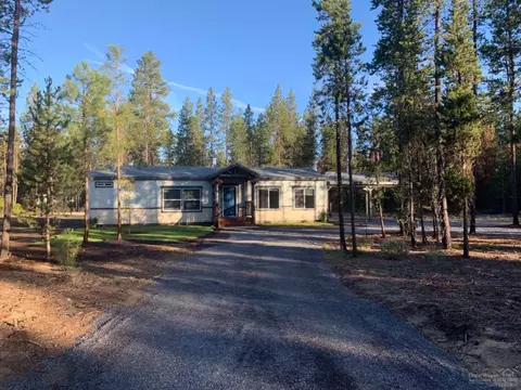 148850 Ahern Dr, La Pine, OR 97739 photo 4
