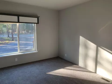148850 Ahern Dr, La Pine, OR 97739 photo 17