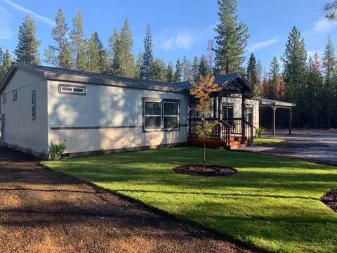 148850 Ahern Dr, La Pine, OR 97739 photo 1