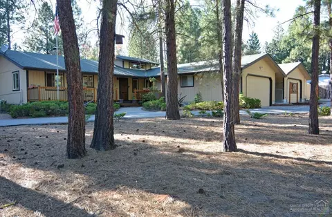 53211 Andrews Rd, La Pine, OR 97739 photo 1