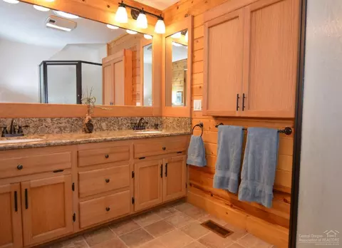 53211 Andrews Rd, La Pine, OR 97739 photo 15