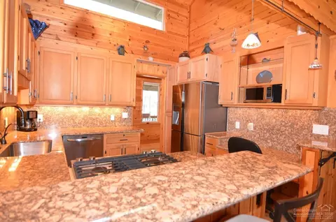 53211 Andrews Rd, La Pine, OR 97739 photo 4