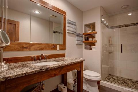 18199 Oregon Loop, Sunriver, OR 97707 photo 10