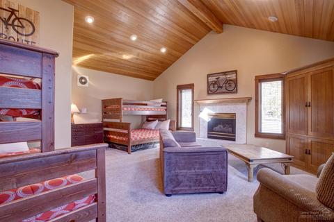 18199 Oregon Loop, Sunriver, OR 97707 photo 20