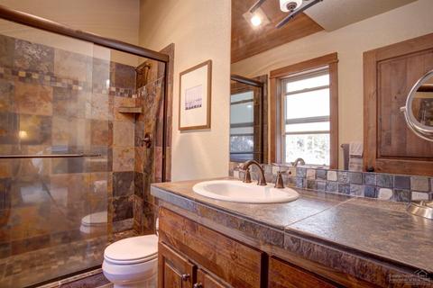 18199 Oregon Loop, Sunriver, OR 97707 photo 17