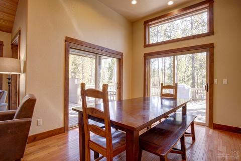 18199 Oregon Loop, Sunriver, OR 97707 photo 3