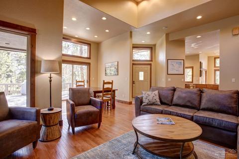 18199 Oregon Loop, Sunriver, OR 97707 photo 4