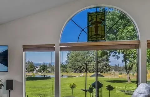 21878 Repine Dr, Bend, OR 97701 photo 23