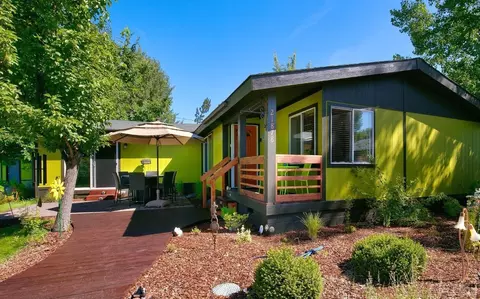 21878 Repine Dr, Bend, OR 97701 photo 24