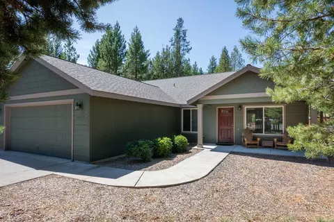 56085 Marsh Hawk Rd, Bend, OR 97707 photo 1