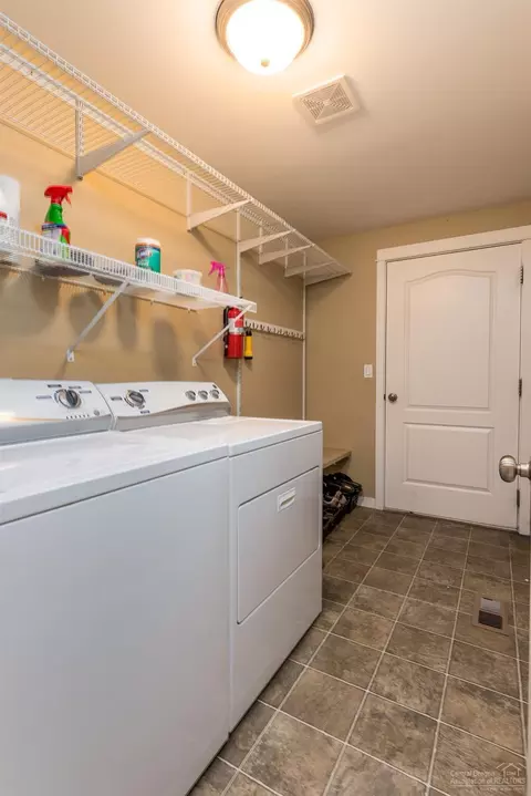 56085 Marsh Hawk Rd, Bend, OR 97707 photo 20