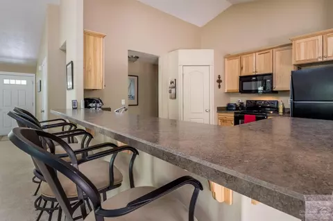 56085 Marsh Hawk Rd, Bend, OR 97707 photo 9