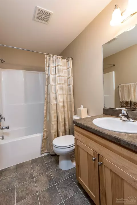 56085 Marsh Hawk Rd, Bend, OR 97707 photo 16