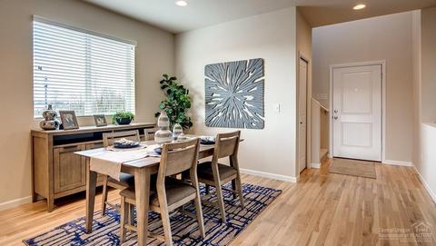 20535 SE Cameron Ave, Bend, OR 97702 photo 4