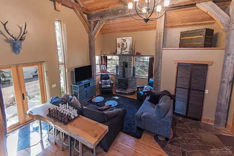 56160 Stellar Dr, Bend, OR 97707 photo 3