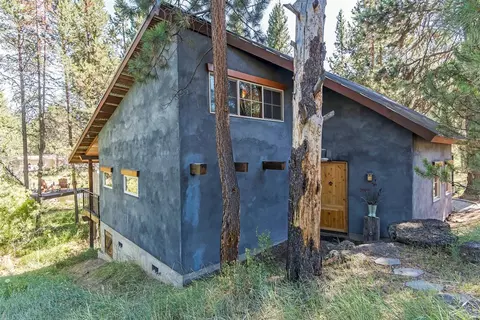 56160 Stellar Dr, Bend, OR 97707 photo 1