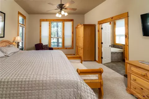 57685 Poplar Loop, Sunriver, OR 97707 photo 9