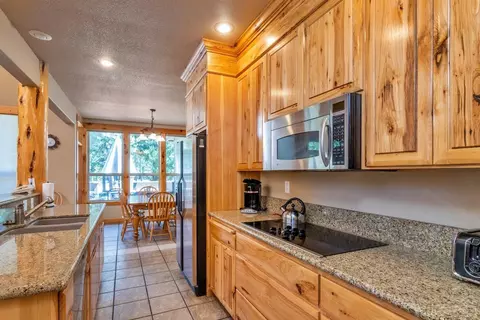 57685 Poplar Loop, Sunriver, OR 97707 photo 7