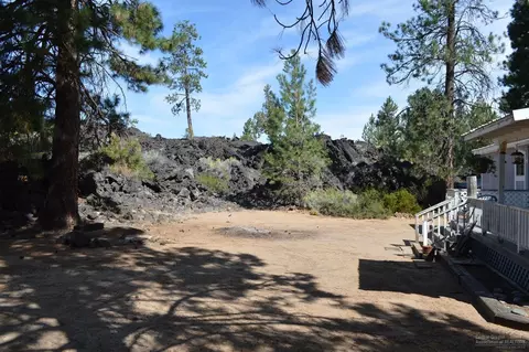 60155 Opal Ln, Bend, OR 97702 photo 3