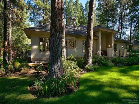 60705 Willow Creek Loop, Bend, OR 97702 photo 19
