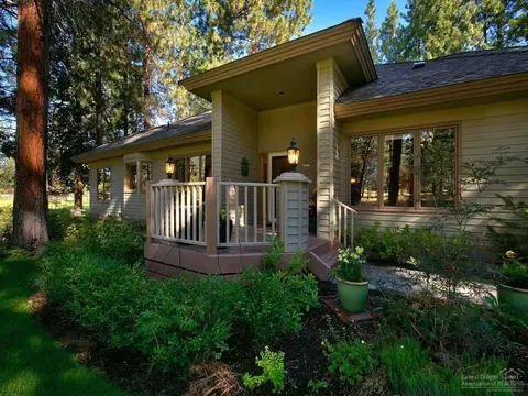 60705 Willow Creek Loop, Bend, OR 97702 photo 21