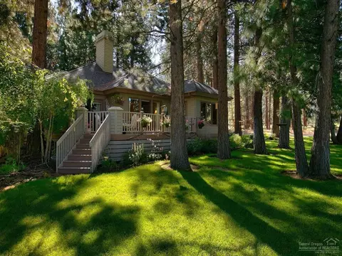 60705 Willow Creek Loop, Bend, OR 97702 photo 18