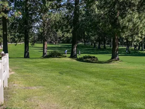 60705 Willow Creek Loop, Bend, OR 97702 photo 23
