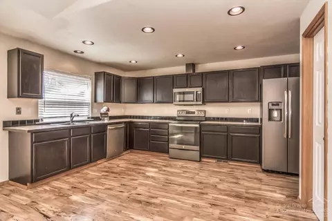 16181 Lava Dr, La Pine, OR 97739 photo 11