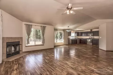 16181 Lava Dr, La Pine, OR 97739 photo 9
