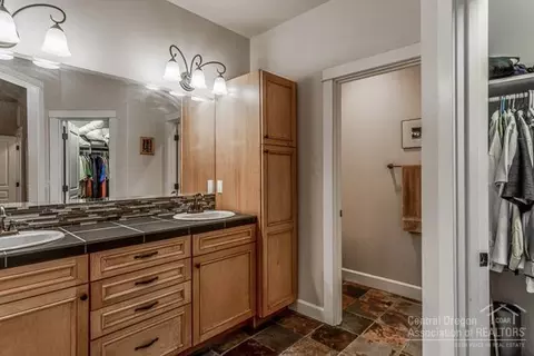 61438 Davis Lake Loop, Bend, OR 97702 photo 17