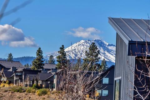 19325 Outrider Loop, Bend, OR 97702 photo 24