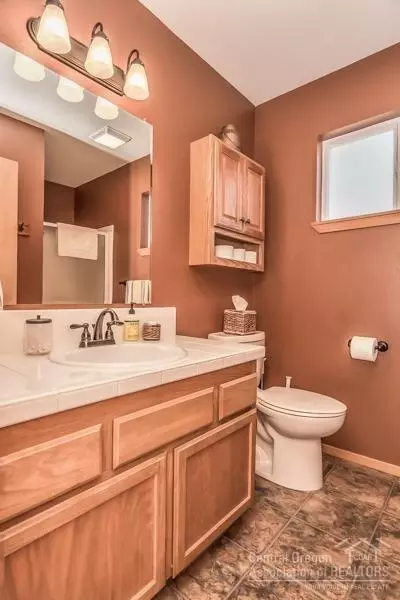 17225 Elsinore Rd, Bend, OR 97707 photo 12
