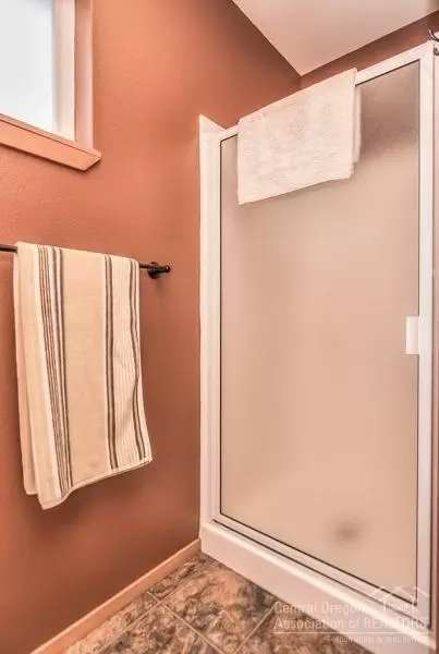 17225 Elsinore Rd, Bend, OR 97707 photo 13
