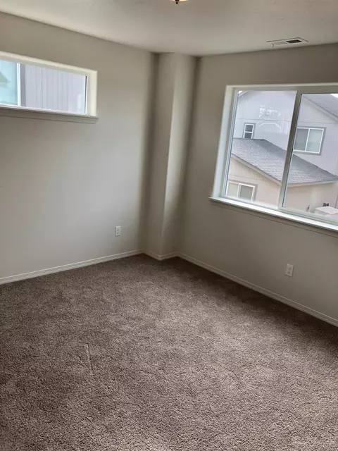 2931 NE Quiet Canyon Dr, Bend, OR 97701 photo 7