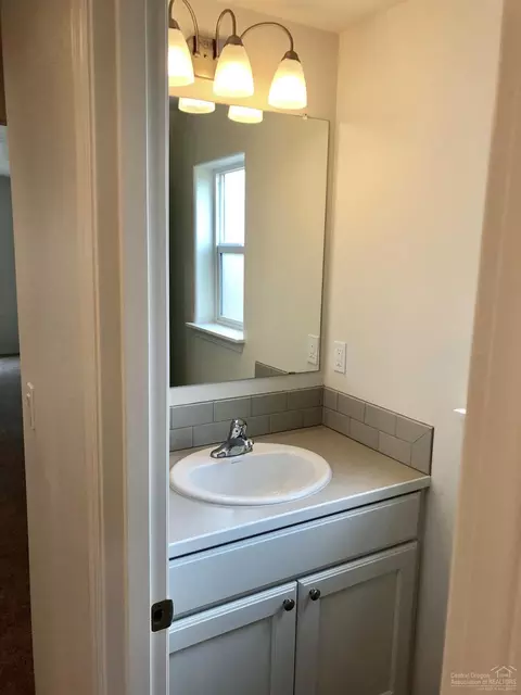 2931 NE Quiet Canyon Dr, Bend, OR 97701 photo 6