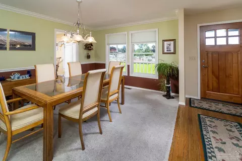 60830 Jennings Rd, Bend, OR 97702 photo 4