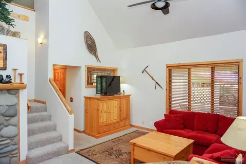 57534 Circle Four Ln, Sunriver, OR 97707 photo 5