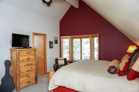 57534 Circle Four Ln, Sunriver, OR 97707 photo 11