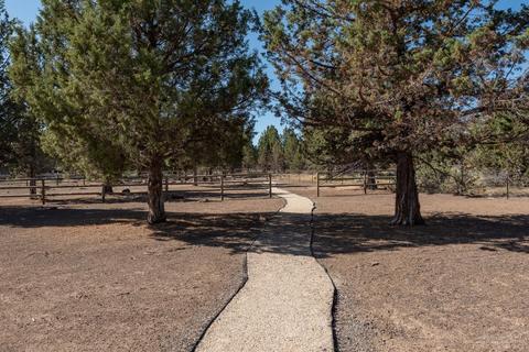 18285 Pinehurst Rd, Bend, OR 97703 photo 25
