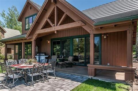 17474 Canoe Camp Dr, Bend, OR 97707 photo 1