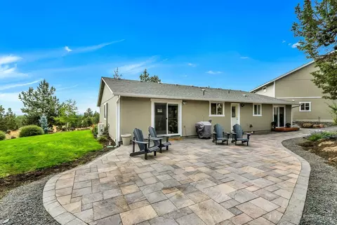 21126 Limestone Ave, Bend, OR 97703 photo 15