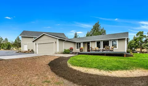 21126 Limestone Ave, Bend, OR 97703 photo 13