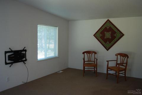 55422 Gross Dr, Bend, OR 97707 photo 8